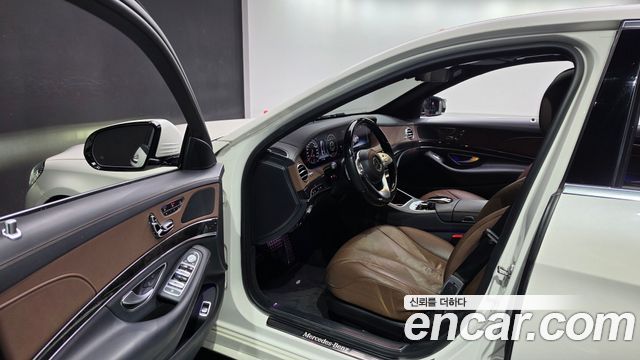 Mercedes-Benz S-Class 2020 — photo 10