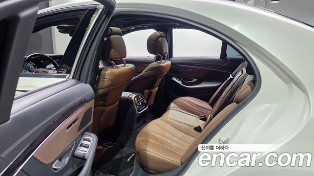 Mercedes-Benz S-Class 2020 — photo 11