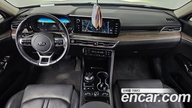 Kia K5 2021 — photo 10