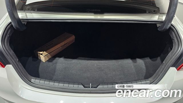 Kia K5 2021 — photo 24