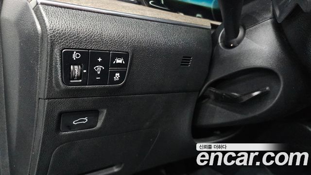 Kia K5 2021 — photo 27