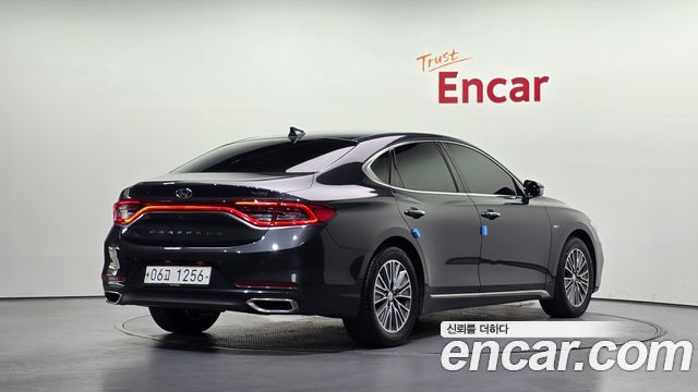 Hyundai Grandeur 2018 — photo 2