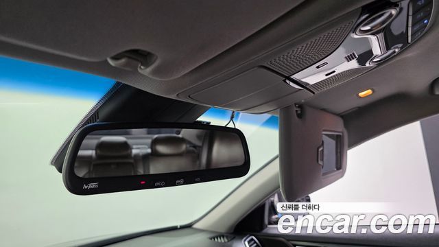 Hyundai Grandeur 2018 — photo 15