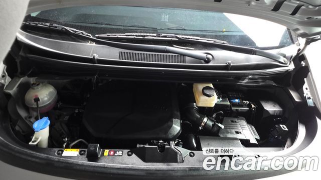 Hyundai Staria 2022 — photo 6
