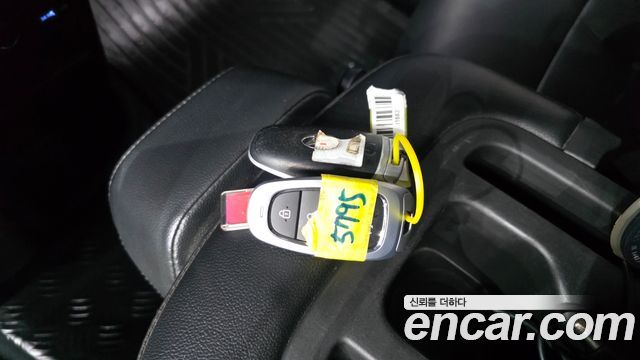 Hyundai Staria 2022 — photo 18