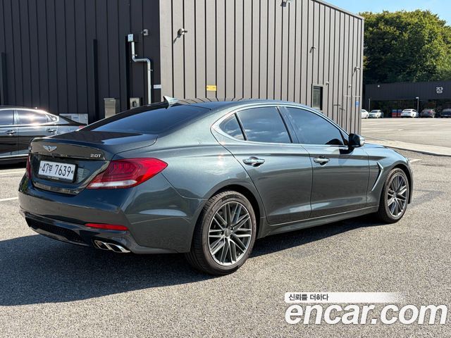 Genesis G70 2018 — photo 2