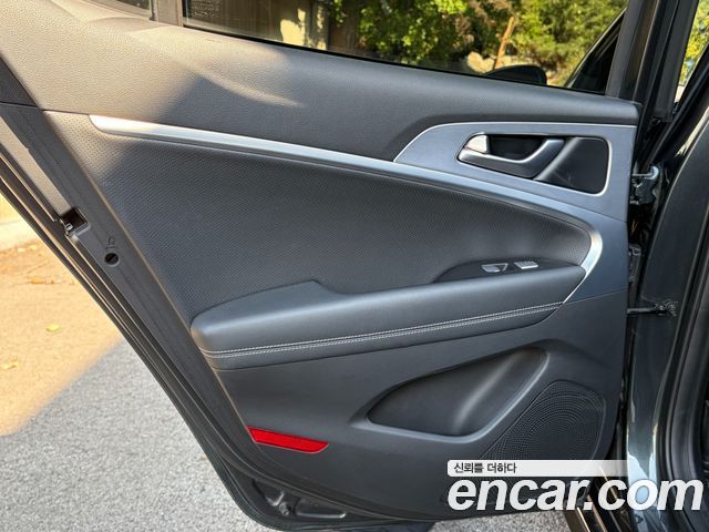 Genesis G70 2018 — photo 15
