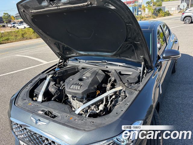Genesis G70 2018 — photo 20