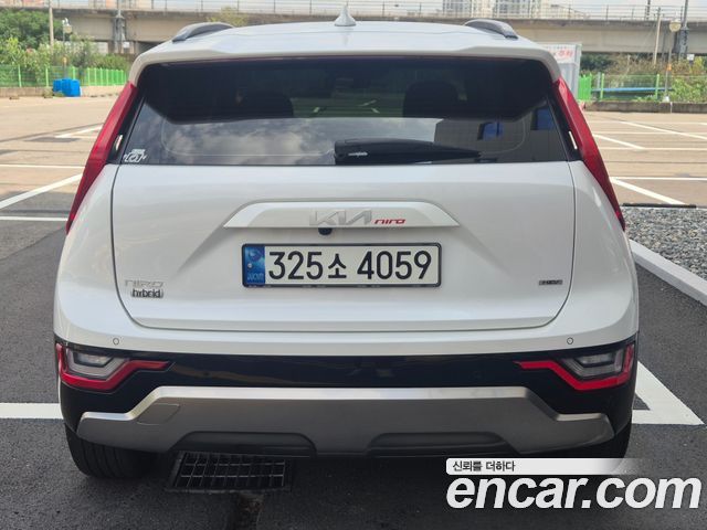 Kia Niro 2022 — photo 4