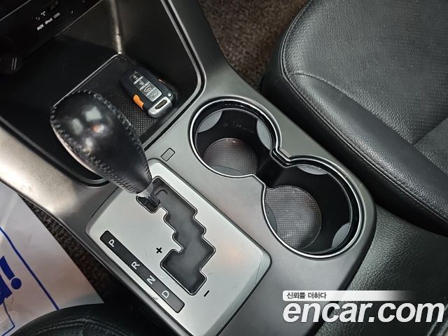 Kia Sorento 2011 — photo 8
