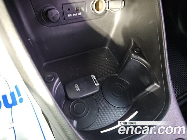 Kia morning 2012 — photo 16