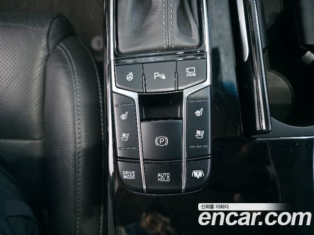 Kia K7 2017 — photo 14