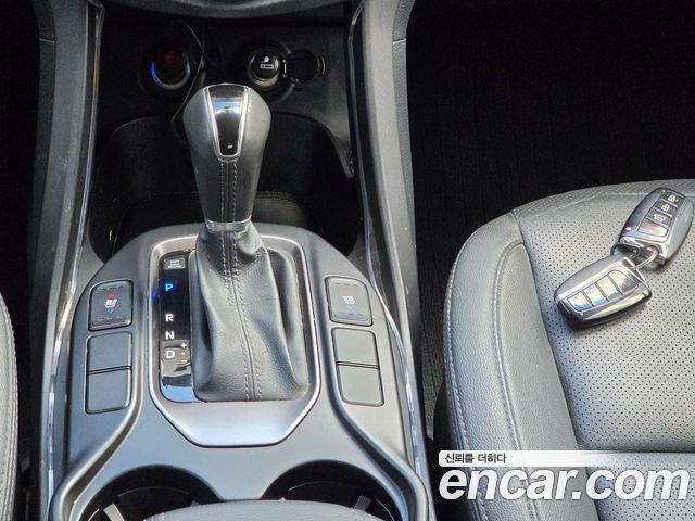 Hyundai Santafe 2015 — photo 16