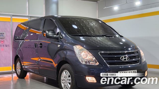Hyundai Starex 2017 — photo 3