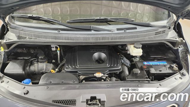 Hyundai Starex 2017 — photo 17