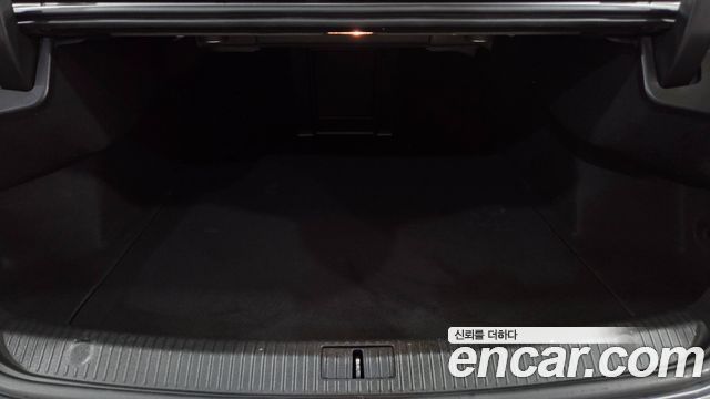 Renault Korea SM6 2016 — photo 18