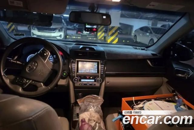 Toyota Camry 2013 — photo 4