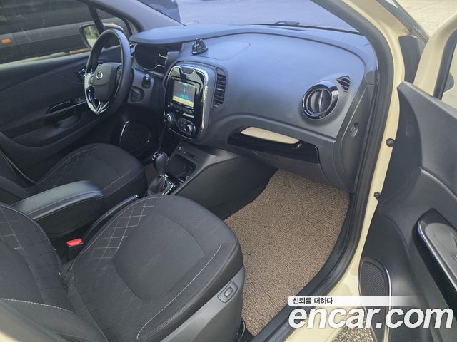Renault Korea QM3 2014 — photo 12