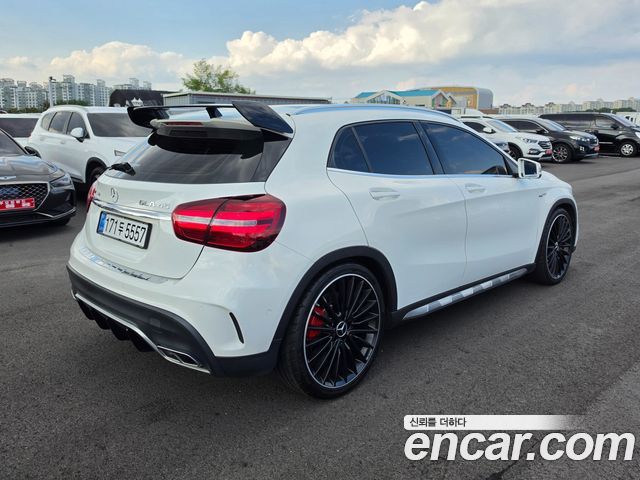 Mercedes-Benz GLA-Class 2019 — photo 4
