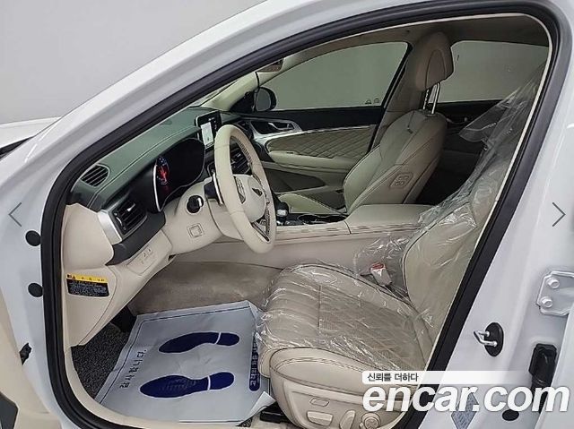 Genesis G70 2019 — photo 11