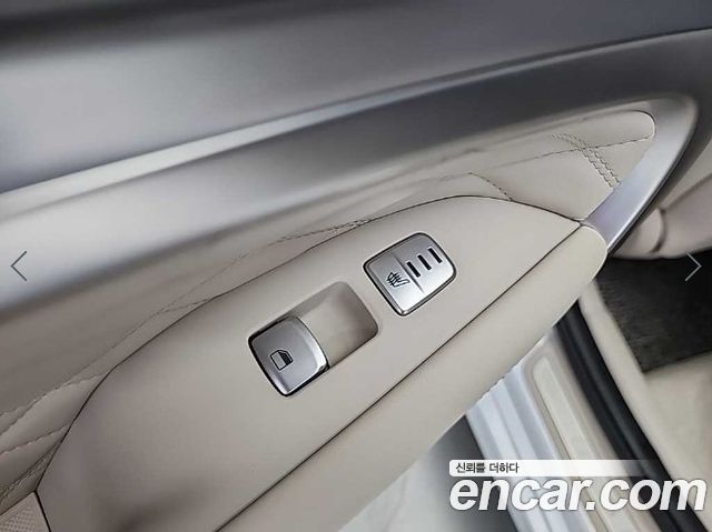 Genesis G70 2019 — photo 14
