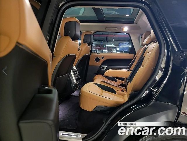 Land Rover Range Rover Sport 2020 — photo 8