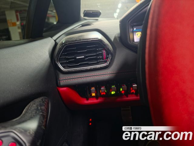 Lamborghini Huracan 2017 — photo 12