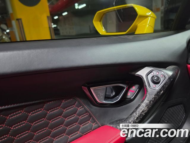 Lamborghini Huracan 2017 — photo 14