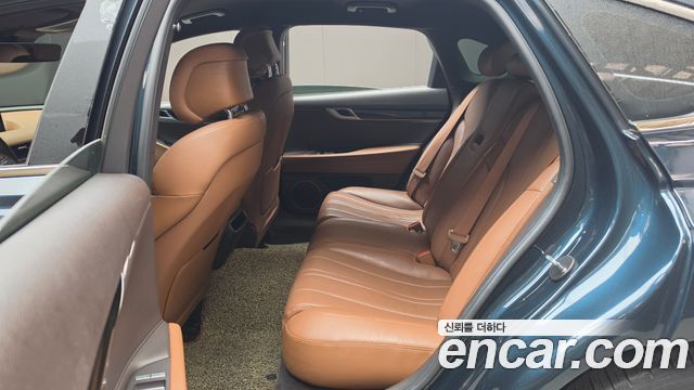 Genesis G80 2022 — photo 13