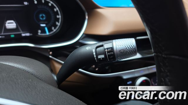 Genesis G80 2022 — photo 30