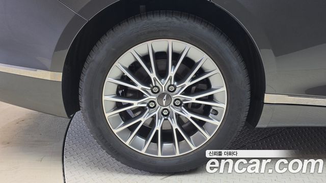 Genesis G80 2023 — photo 5