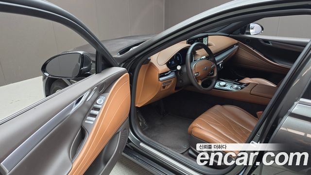 Genesis G80 2023 — photo 13