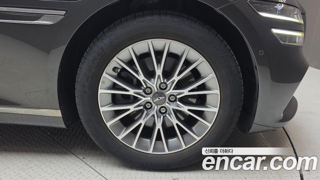 Genesis G80 2023 — photo 7