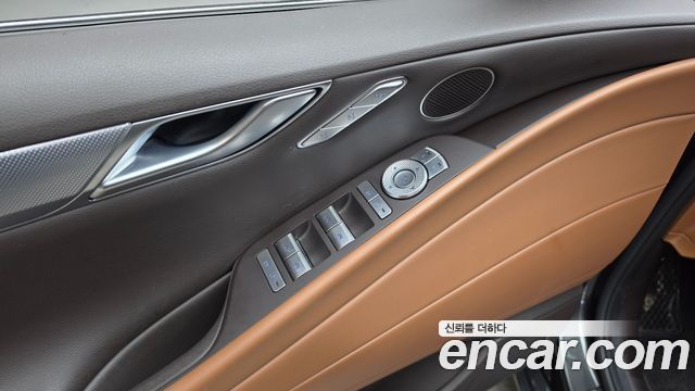 Genesis G80 2023 — photo 32