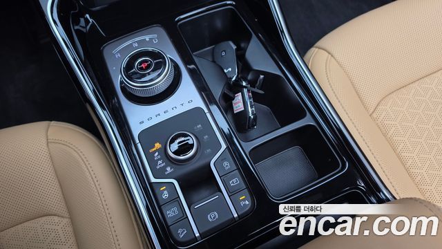 Kia Sorento 2023 — photo 12