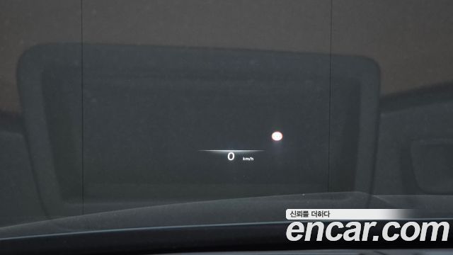 Genesis G80 2022 — photo 25