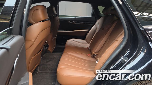 Genesis G80 2022 — photo 16