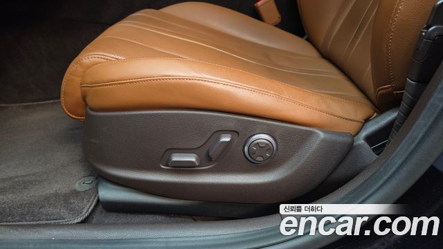 Genesis G80 2022 — photo 34