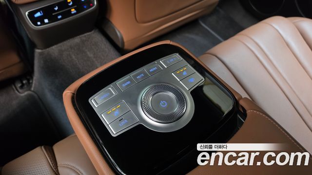 Genesis G80 2022 — photo 35