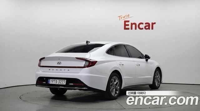 Hyundai Sonata 2023 — photo 2