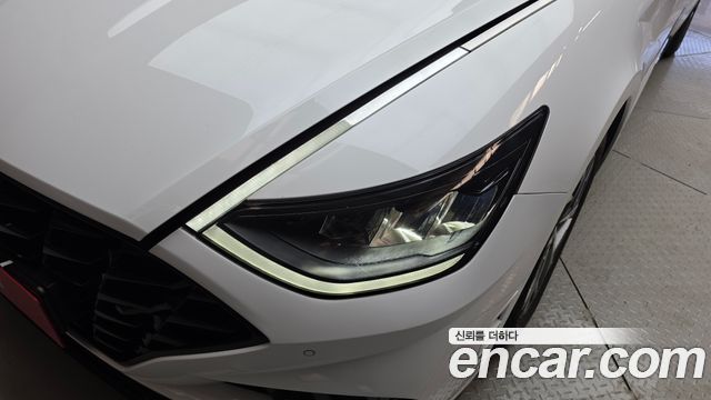 Hyundai Sonata 2023 — photo 8
