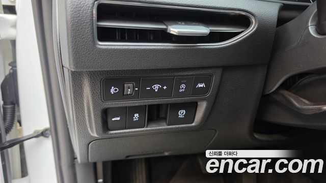 Hyundai Sonata 2023 — photo 28