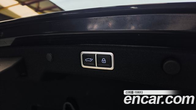 Hyundai Grandeur 2023 — photo 25