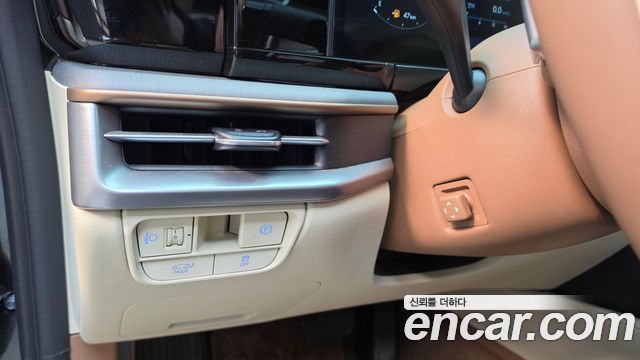 Hyundai Grandeur 2023 — photo 28