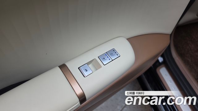 Hyundai Grandeur 2023 — photo 30