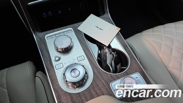 Genesis GV80 2024 — photo 12