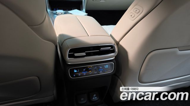 Genesis GV80 2024 — photo 35