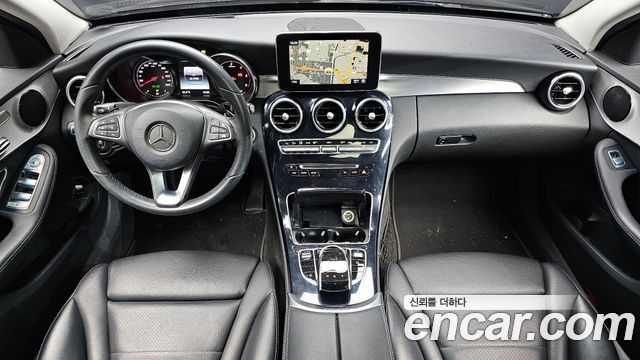 Mercedes-Benz C-Class 2017 — photo 7
