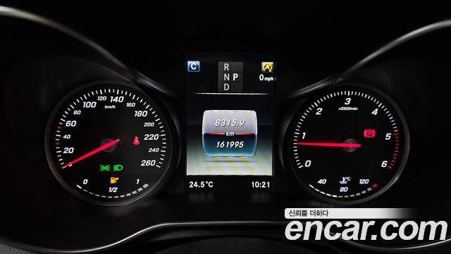 Mercedes-Benz C-Class 2017 — photo 8