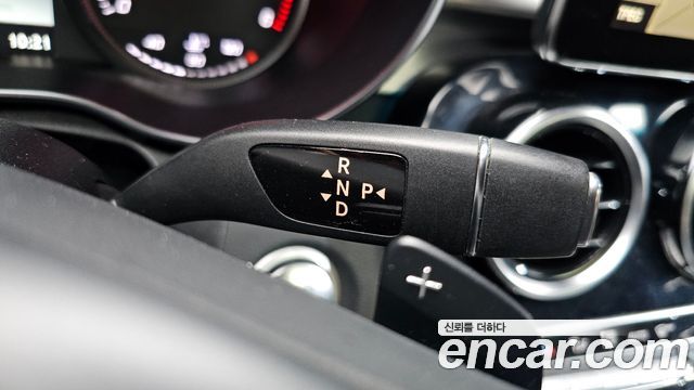 Mercedes-Benz C-Class 2017 — photo 9